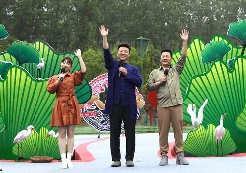 成都爆料家长事件视频最新,校园冲突背后的家庭矛盾与教育反思 第2张 成都爆料家长事件视频最新,校园冲突背后的家庭矛盾与教育反思 第2张